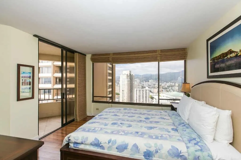One Bedroom Discovery Bay Condos With Kitchen, Free Wifi & Amazing Views Honolulu