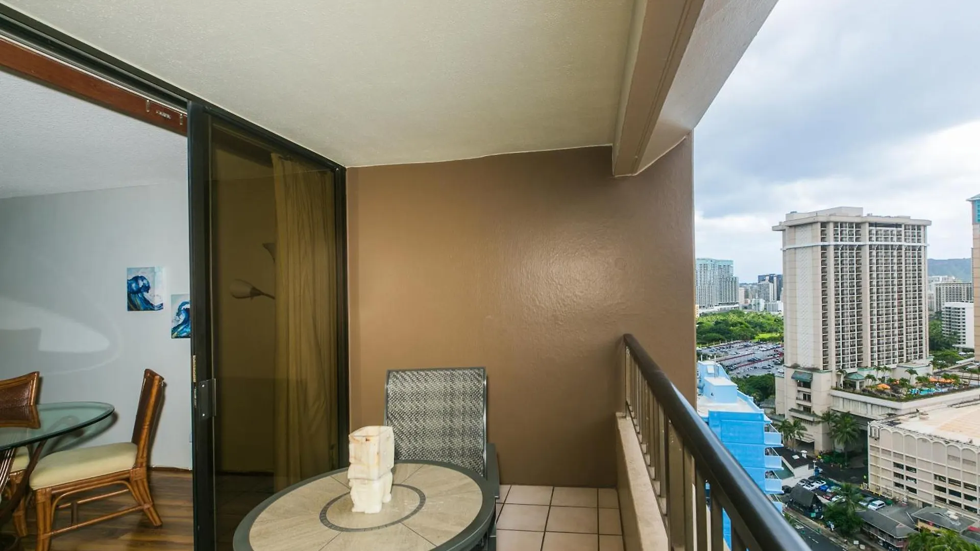 One Bedroom Discovery Bay Condos With Kitchen, Free Wifi & Amazing Views Honolulu 0*,  USA