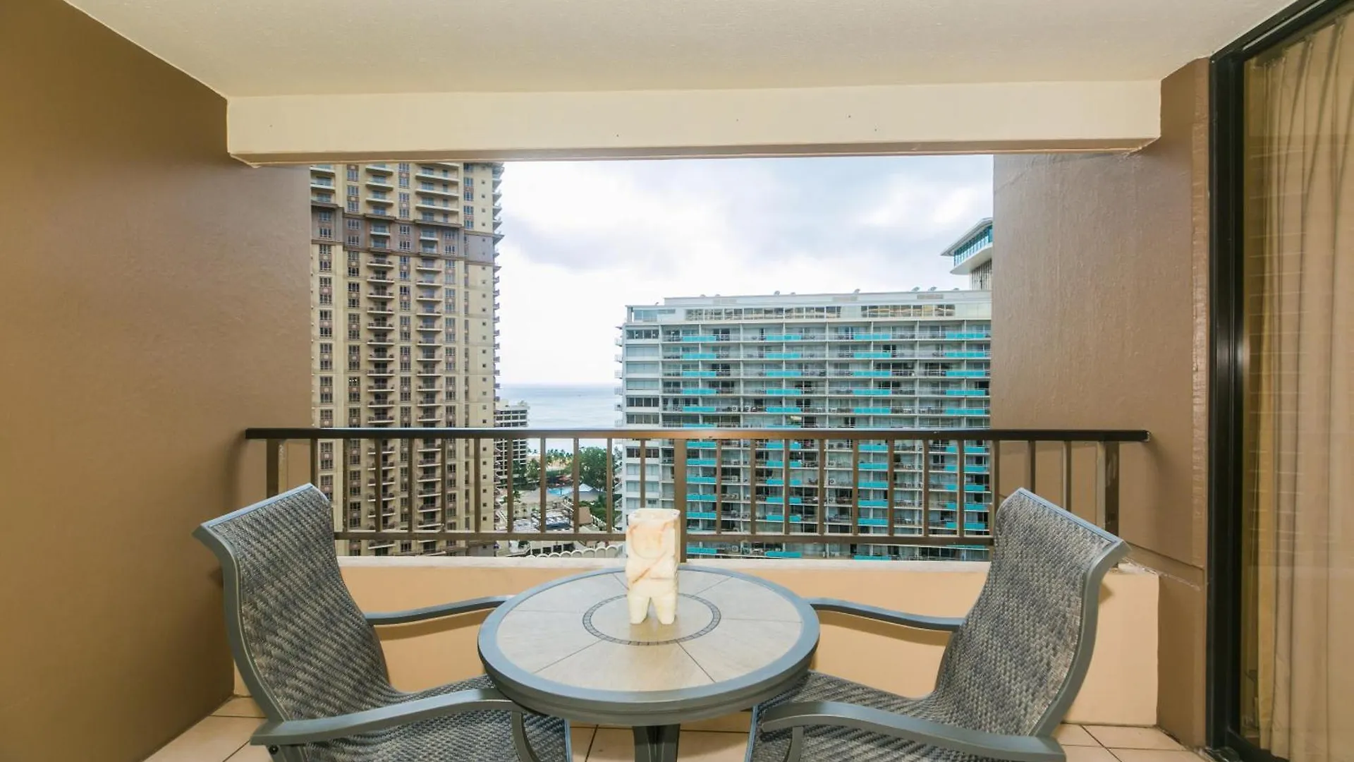 Lägenhet One Bedroom Discovery Bay Condos With Kitchen, Free Wifi & Amazing Views Honolulu