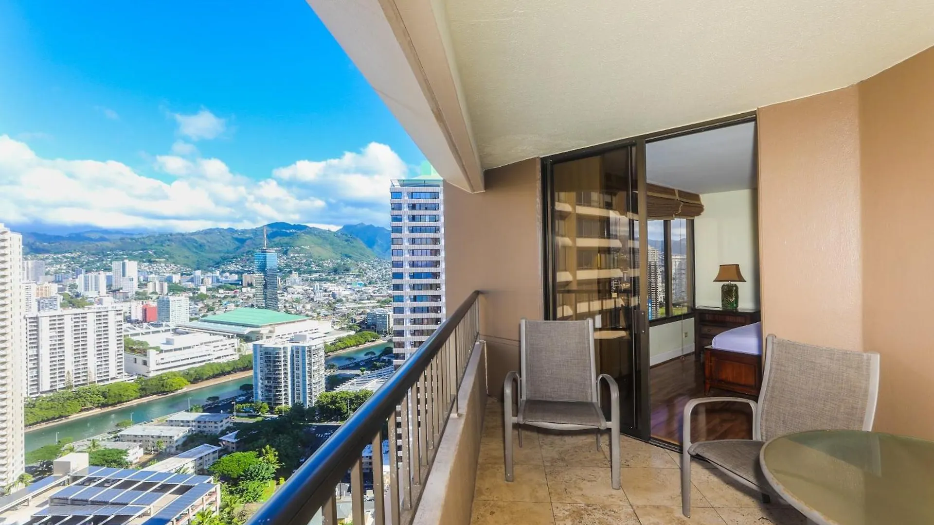 Lägenhet One Bedroom Discovery Bay Condos With Kitchen, Free Wifi & Amazing Views Honolulu
